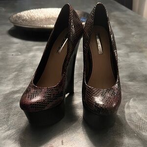 H by Halston Burgundy and Black Snakeskin Heels